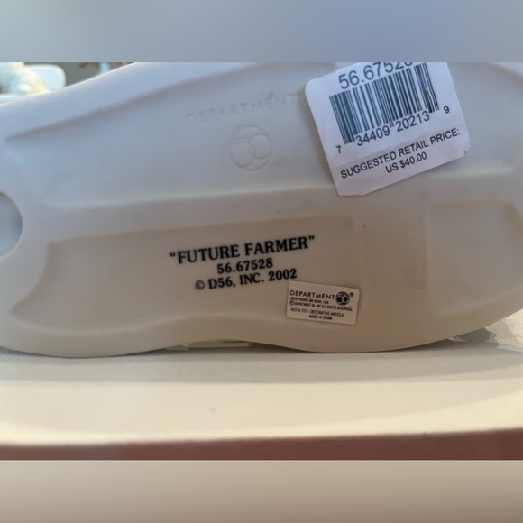Department 56 “Future Farmer” - Picture 4 of 4